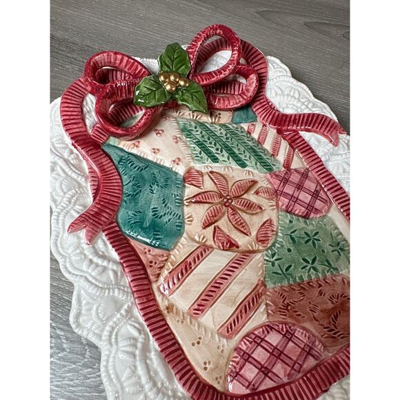 Vtg Fitz & Floyd Christmas Quilt Canape Plate Appetizer Lacey Edge & Bow 1992 9" - Picture 2 of 4